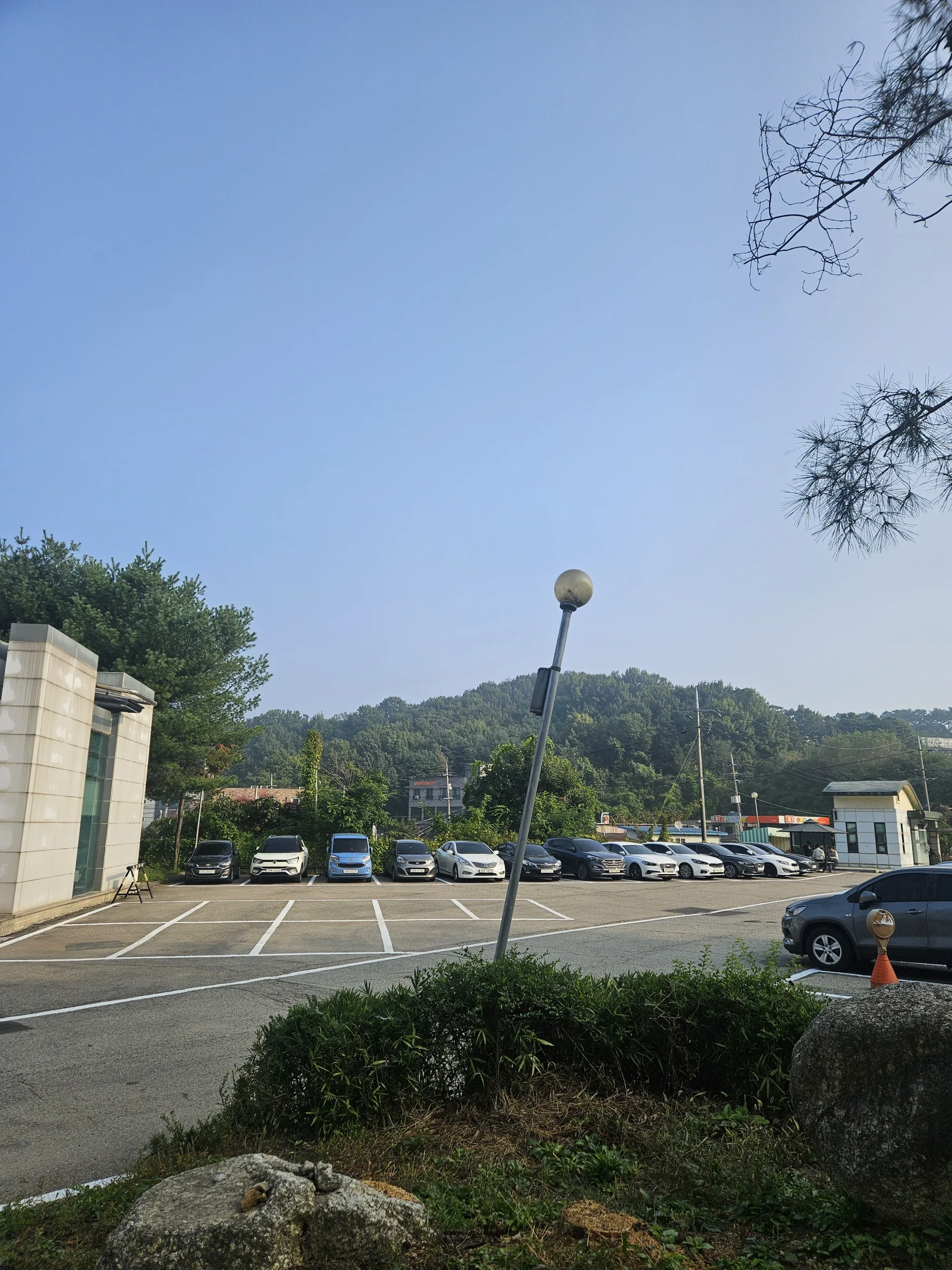 용접 균열이 발생한 경기 광주시 가로등 기둥